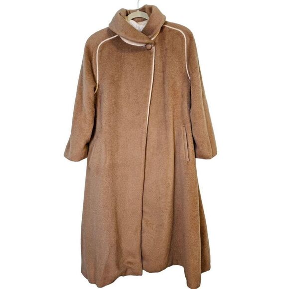 Forstmann Fabrics for Cedrics, vintage tan wool coat. Size M. - Picture 1 of 5